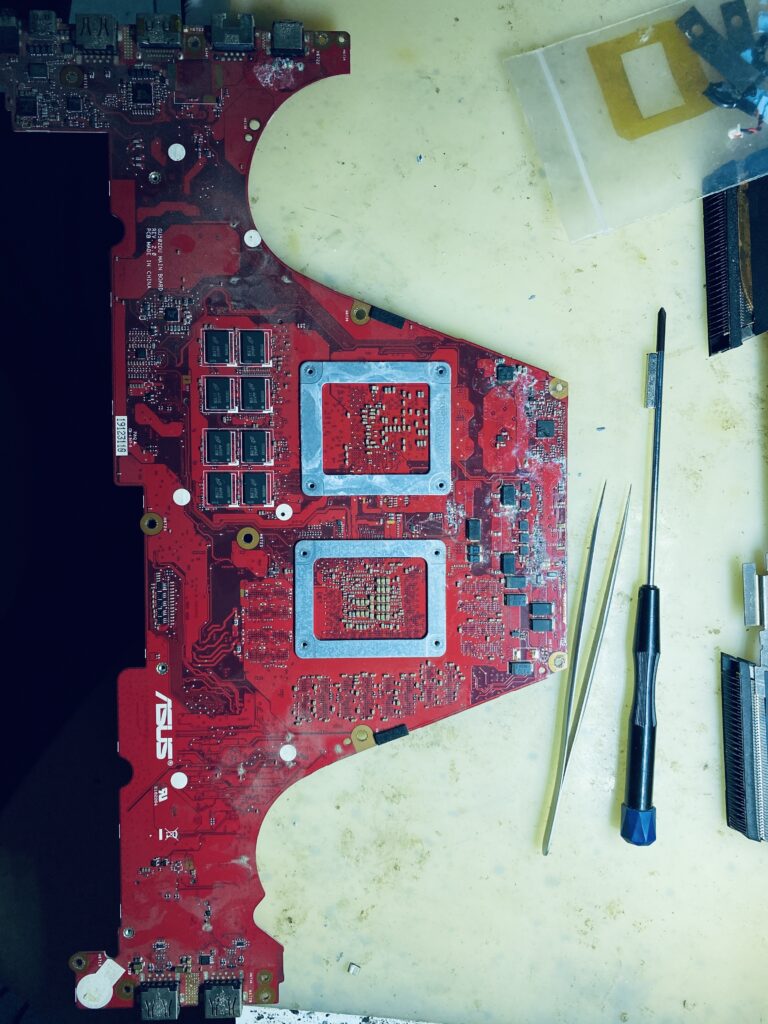 ร้านวีแคนฟิก ซ่อมเมนบอร์ดโน๊ตบุ๊คโดนน้ำ ซ่อมคอมใกล้ฉัน ขอนแก่น